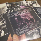 Luonteri Surf Berlin -89 live lp uusi musta vinyyli - pikkukuva 1