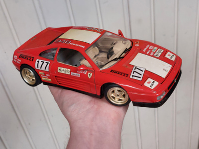 ferrari 348 burago 1989 Pienoismalli auto.