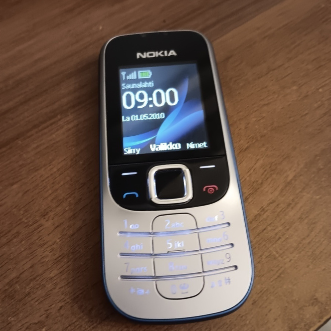 Nokia 2330Classic