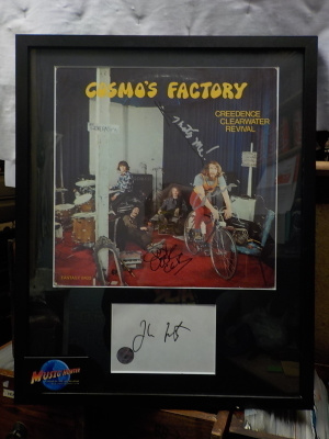 C.C.R. - COSMO'S FACTORY EX-/EX- LP BÄNDIN NIMMAREILLA