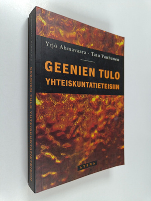 Yrjö Ahmavaara ym. : Geenien tulo yhteiskuntatieteisiin