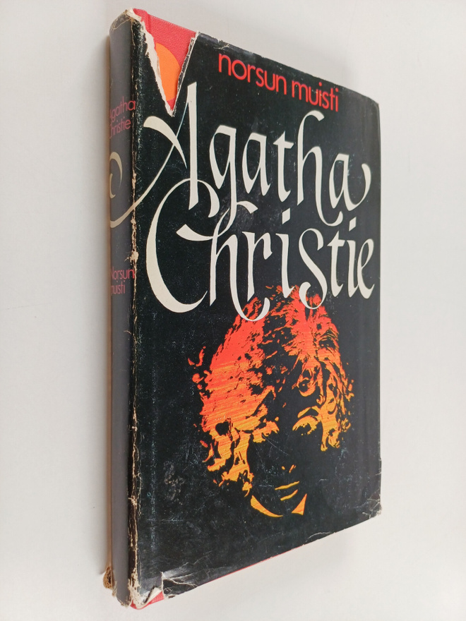 Agatha Christie : Norsun muisti