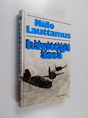 Niilo Lauttamus : Hävittäjä-ässä