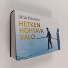 Juha Itkonen : Hetken hohtava valo (Miki-kirja) - pikkukuva 1