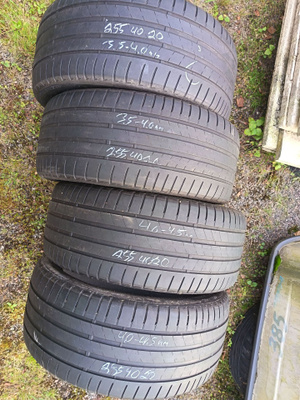 255 40 R20 Bridgestone EV kesärenkaat 4 Kpl.