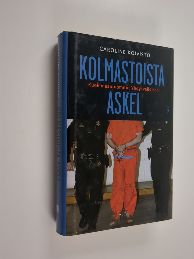 Caroline Koivisto : Kolmastoista askel