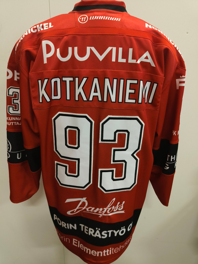 Jesperi Kotkaniemi #93 Porin Ässät game worn