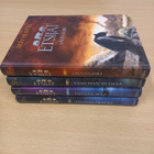 Erin Hunter: Etsijät osat 3-6 - pikkukuva 1
