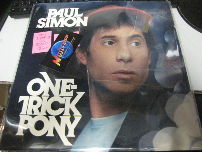 PAUL SIMON - ONE TRICK PONY LP 1. PAINOS US EX+/EX+