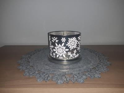 Partylite - Lumottu valkea talvi somiste