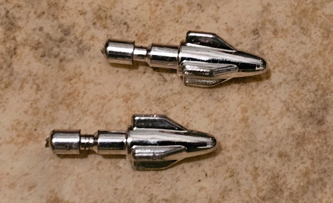 Transformers G1 RATCHET / IRONHIDE 1984 - Missiles x2