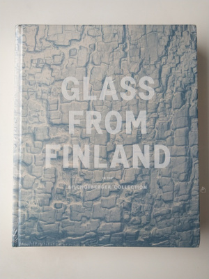 Glass from Finland in the Bischofberger Collection