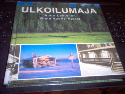 Lehtonen & Vuolle-Apiala : Ulkoilumaja  ( 1 p. 2002 ) Sispk