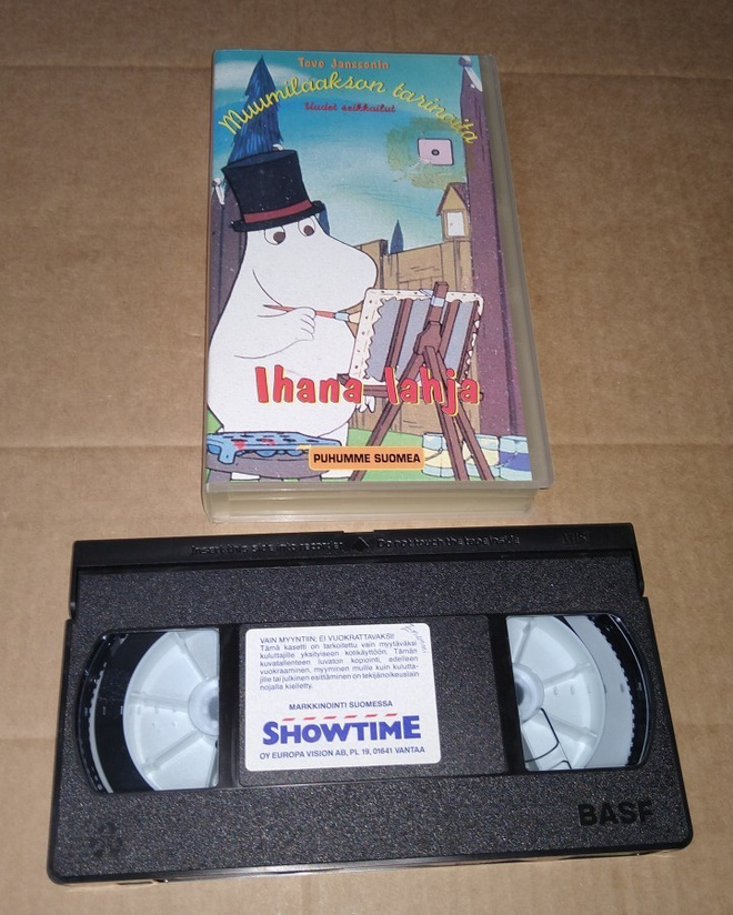 IHANA LAHJA MUUMILAAKSON TARINOITA VHS