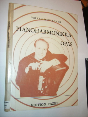 Veikko Huuskonen - PIANOHARMONIKKAOPAS (Sis.postikulut)