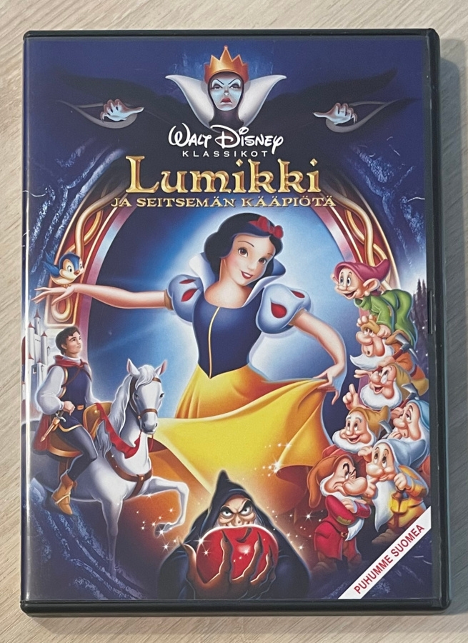 Walt Disney: Lumikki ja seitsemän kääpiötä (1937) suomipuhe