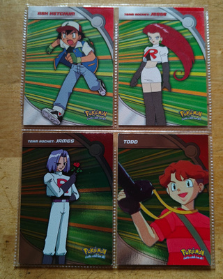 Pokémon Topps 00/01 - Heroes & Villains- lähes täysi setti
