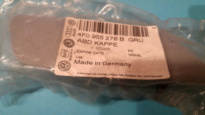 Audi A6 ajovalonpesimen muoviosa 4F0955276B