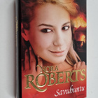 Nora Roberts : Savuhuntu - pikkukuva 1
