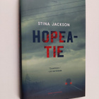 Stina Jackson : Hopeatie - pikkukuva 1