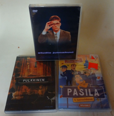 KOTIMAISTA KOMEDIA SARJAA..