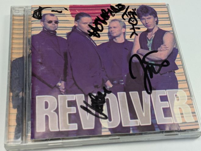 Revolver (CD) s/t Nimmarit!