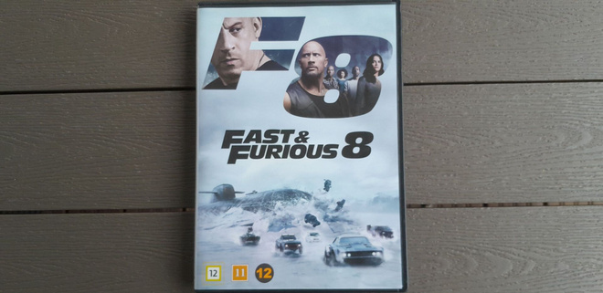 DVD: Fast & Furious 8 (Vin Diesel, Dwayne Johnson 2016)
