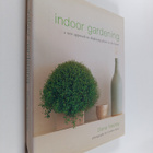 Diana Yakeley : Indoor gardening : a new approach to disp... - pikkukuva 1