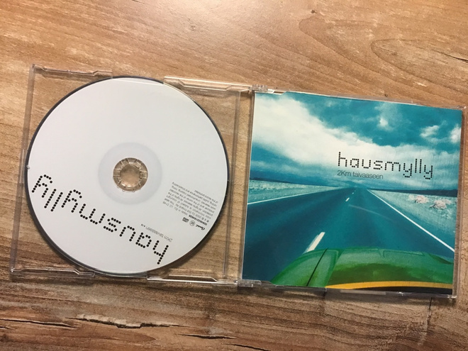 Hausmylly . 2km taivaaseen CDS single