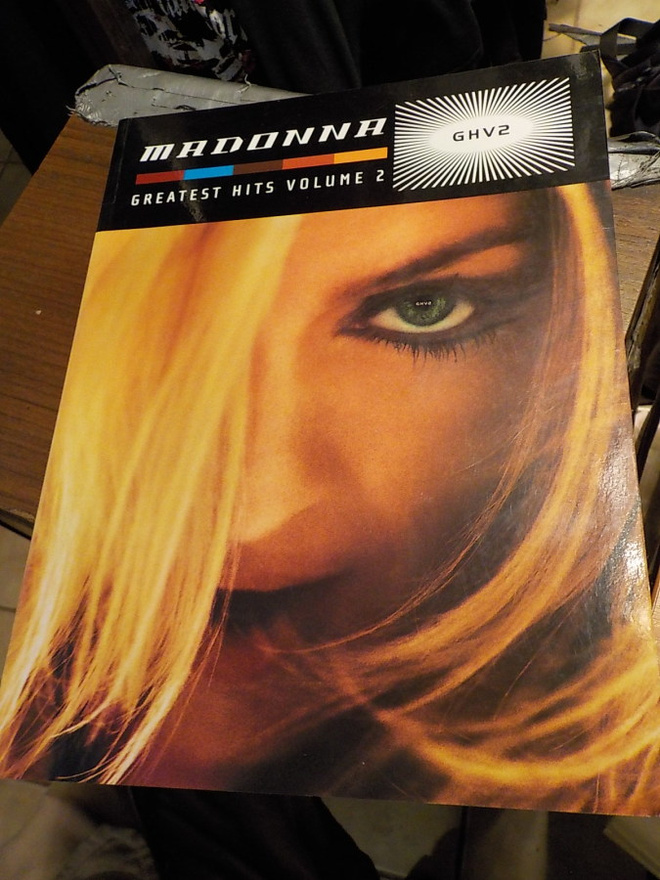 MADONNA GREATEST HITS VOLUME 2 NUOTTIKIRJA