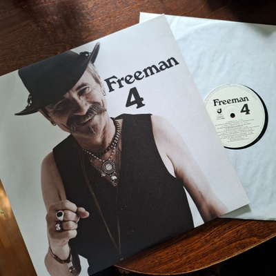 FREEMAN JA UUSI FANTASIA - "4" LP