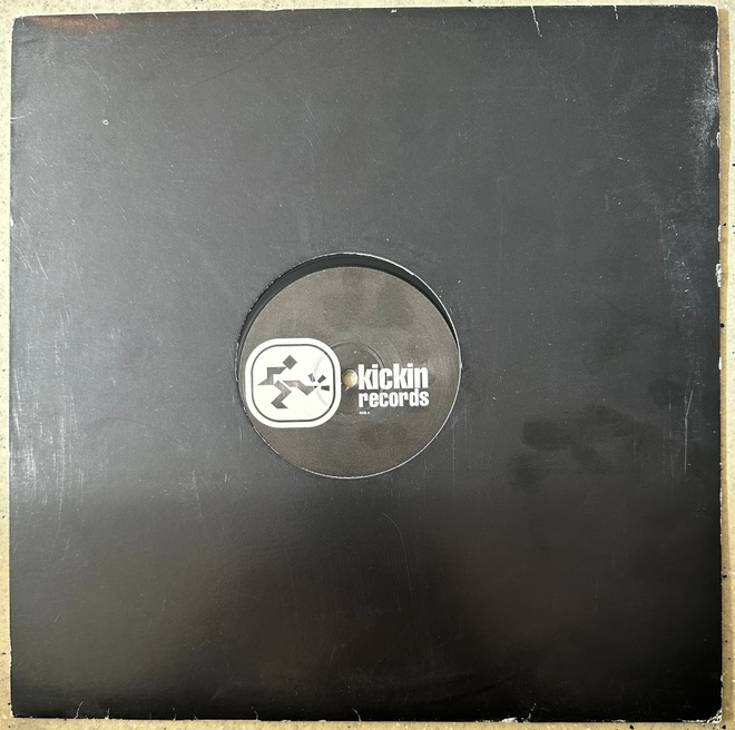 [12''] FIREFLY: SUPERNATURAL (House)