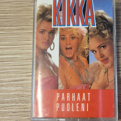 Kikka parhaat puoleni C-kasetti