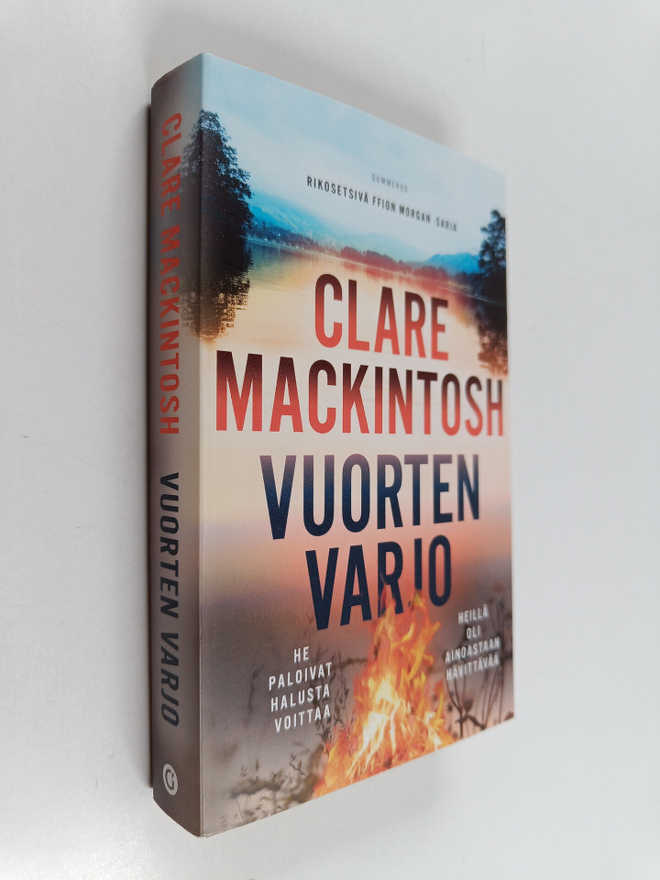 Clare Mackintosh : Vuorten varjo