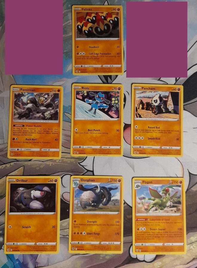 Pokemon Sword & Shield- sarjan kortteja, kivi - NM/M