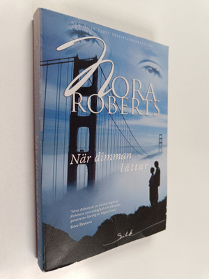 Nora Roberts : När dimman lättar