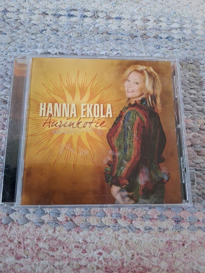 Hanna Ekola-Aurinkotie