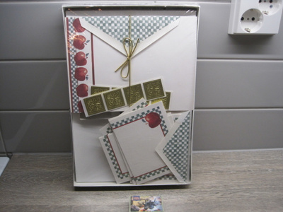 KIRJEPAPERISETTI ROYAL STATIONERY