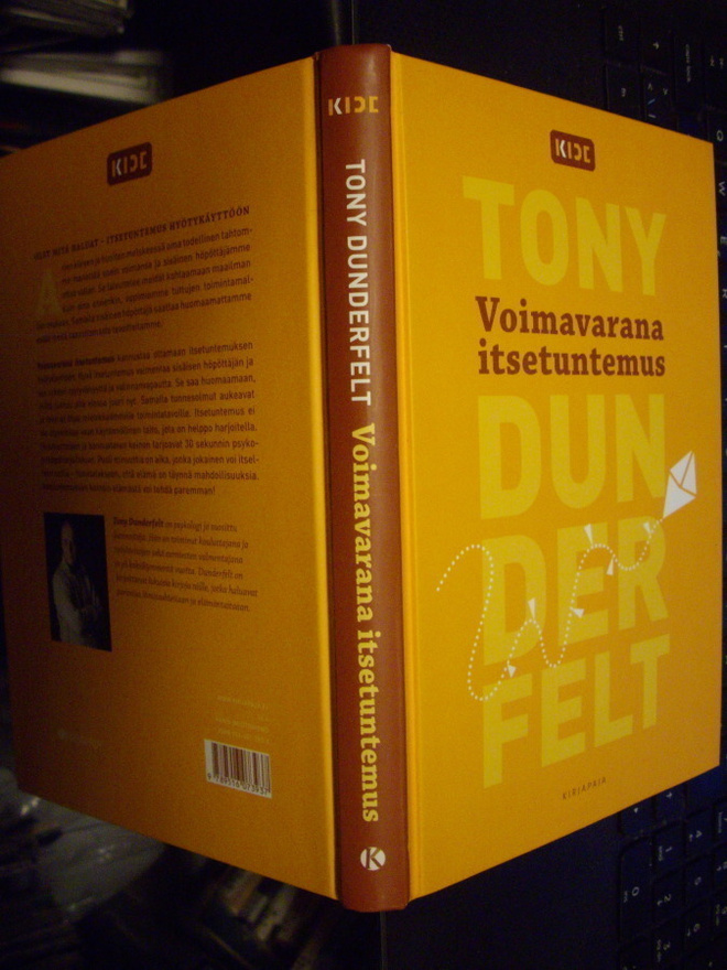 Dunderfelt:  Voimavarana itsetuntemus ( 1 p. 2006 ) EIPK!