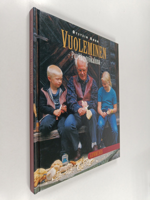 Öystein Köhn : Vuoleminen : puukko työkaluna