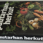 KOTIPUUTARHAN HERKUT KIRJA - pikkukuva 3