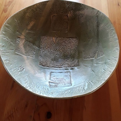 Savi keramiikka isokokoinen kulho singeerau AR 2005