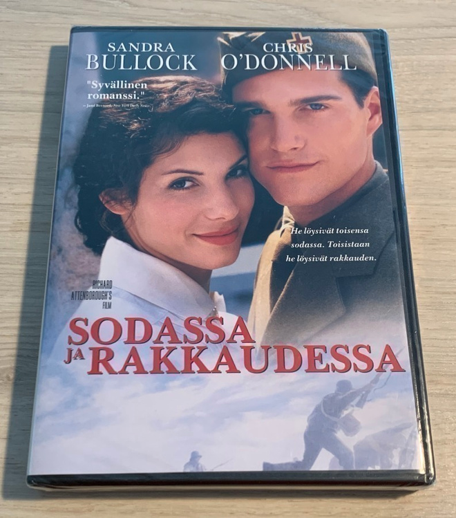 Sodassa ja rakkaudessa (1996) Richard Attenborough (UUSI)