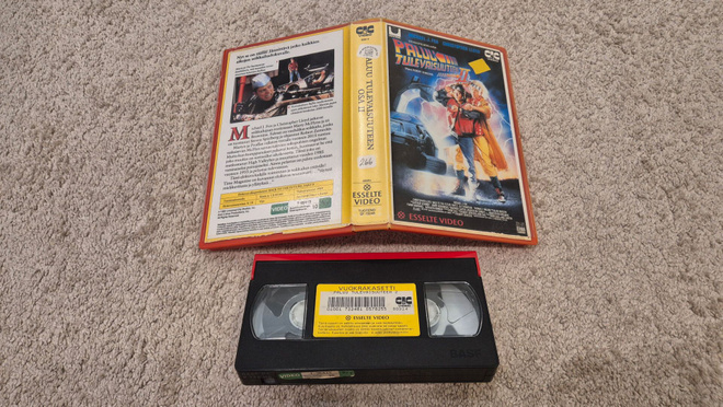 Back to the Future 2 / Paluu Tulevaisuuteen 2 - VHS FiX