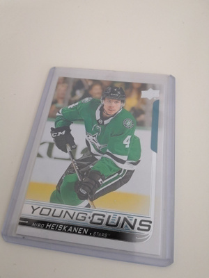 2018-19 Upper Deck Miro Heiskanen Young Guns RC