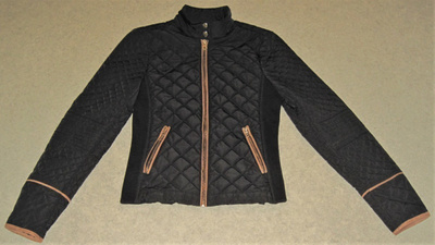 VERO MODA MUSTA TOPPATAKKI KOKO XS HYVÄ HKI