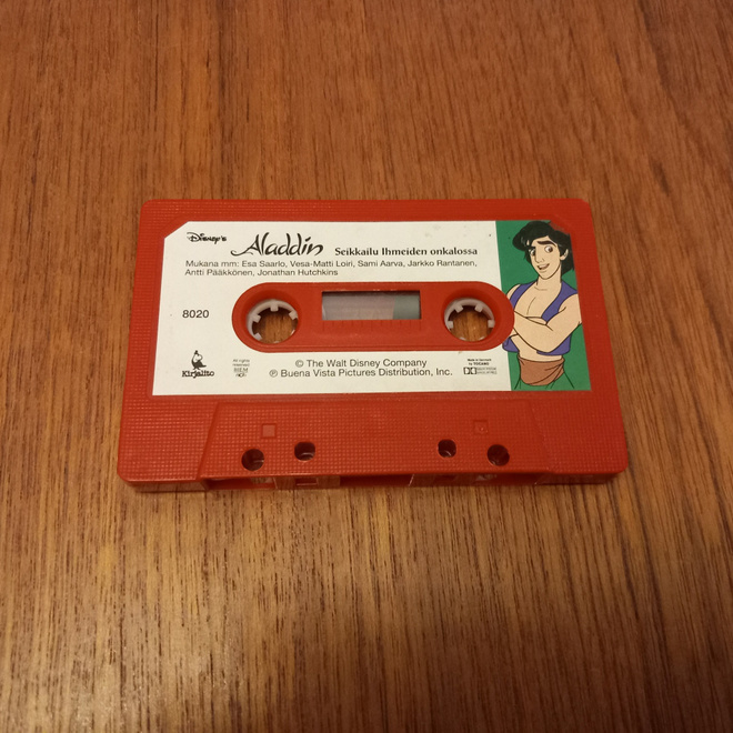 musiikkisatu – Aladdin seikkailu ihmeiden onkalossa -kasetti