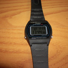 RETRO/ VINTAGE CASIO W-202 RANNEKELLO - pikkukuva 1