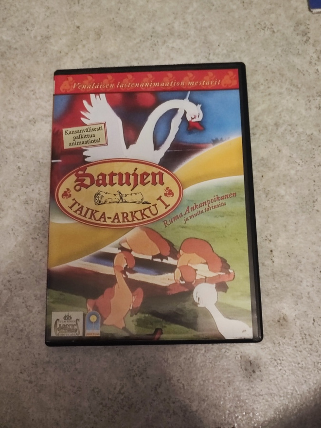 Satujen taika-arkku 1