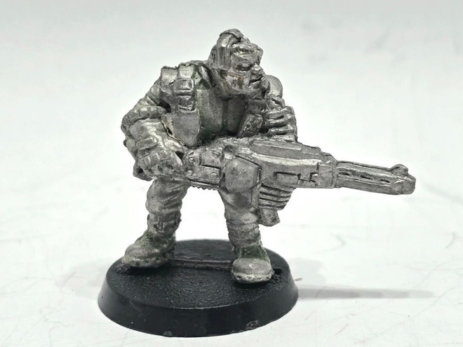 WH40K - Imperial Guard Chainsaw Warrior (1987) [S167]